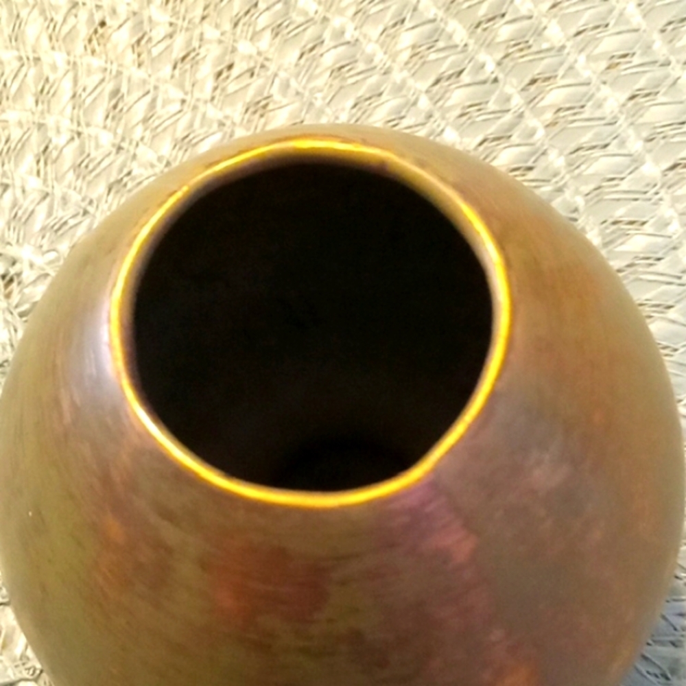 Artisan Bronze Vase - Picture 4 of 4